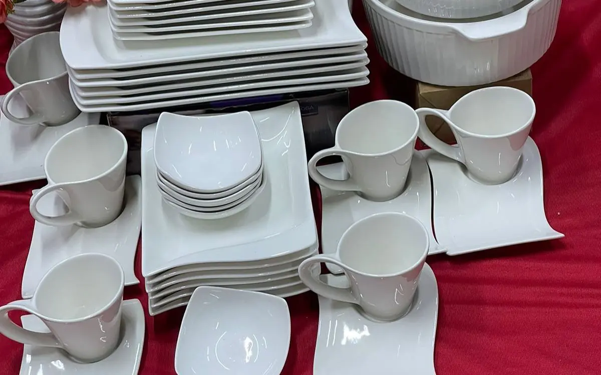 Cups & Mugs